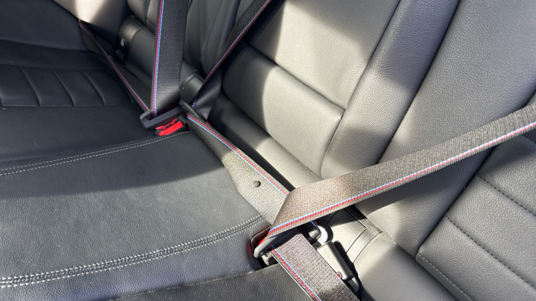 BMW 3 Series 330e M Sport Pro Edition 4dr Step Auto Saloon